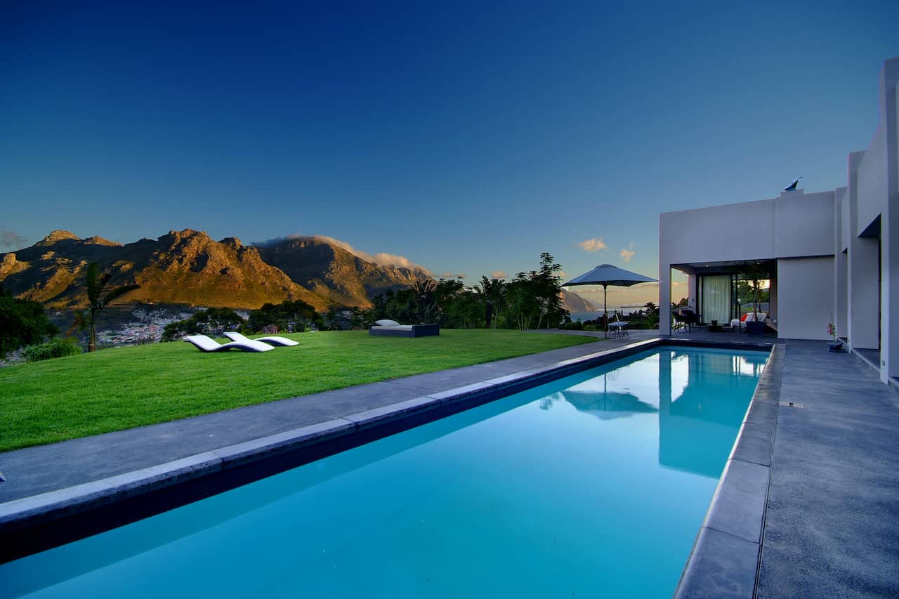 the epicure club cape town pool area