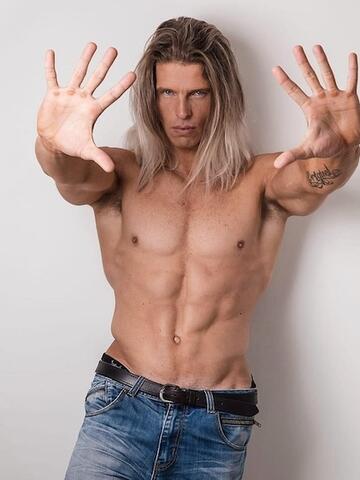 ripped massage therapist asher